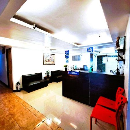 Makati Poblacion Hotel Mandaluyong Eksteriør billede
