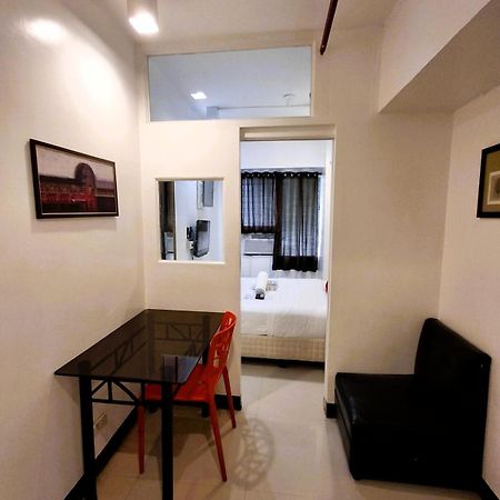 Makati Poblacion Hotel Mandaluyong Eksteriør billede